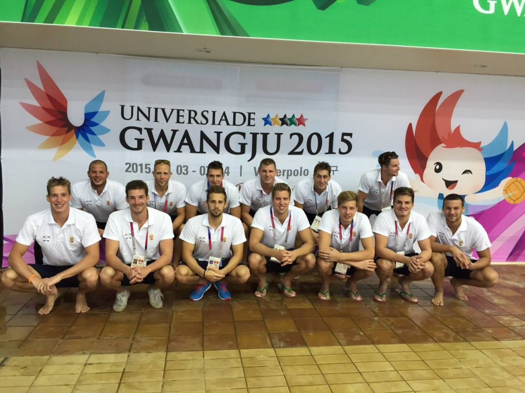 2015 universiade csapatkep01